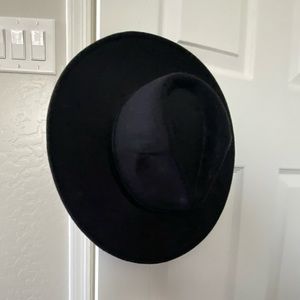 Windsor Wide Brim Hat